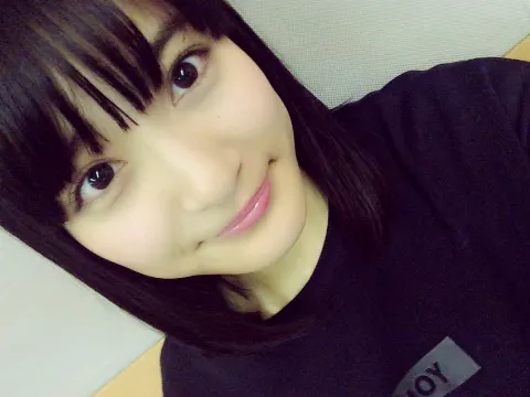 織田 奈那｜クレオメ