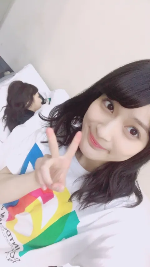 織田 奈那｜かにカマ天にぎり（2017-05-01）｜2枚目