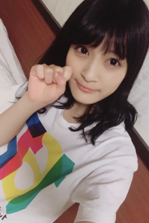 織田 奈那｜かにカマ天にぎり（2017-05-01）｜3枚目