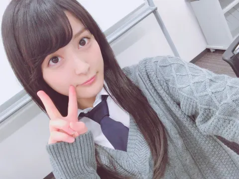 織田 奈那｜横浜駅（2017-07-20）｜2枚目