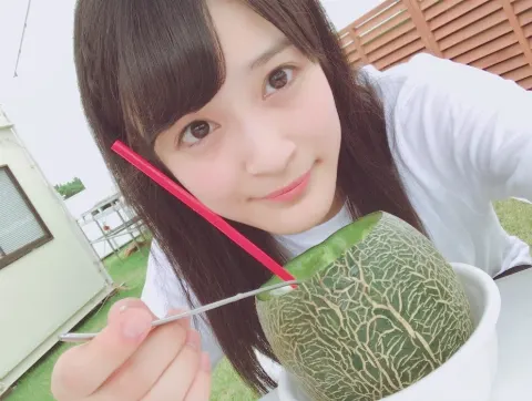 織田 奈那｜大磯駅（2017-08-14）｜2枚目