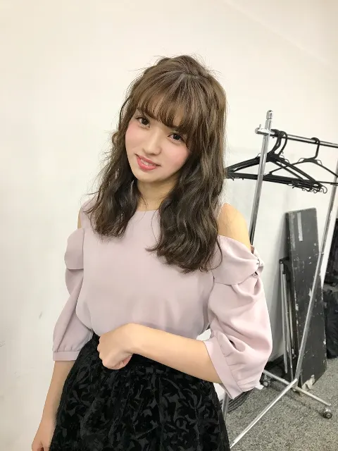 織田 奈那｜熱海駅（2017-09-17）｜4枚目