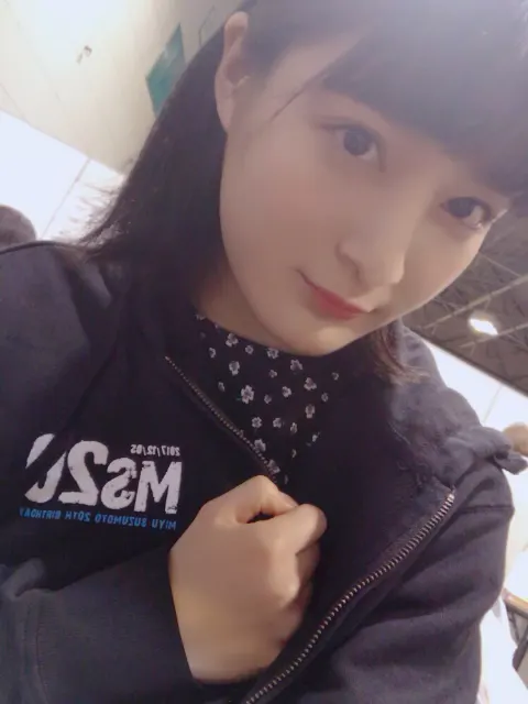 織田 奈那｜浜松駅（2018-01-15）｜3枚目