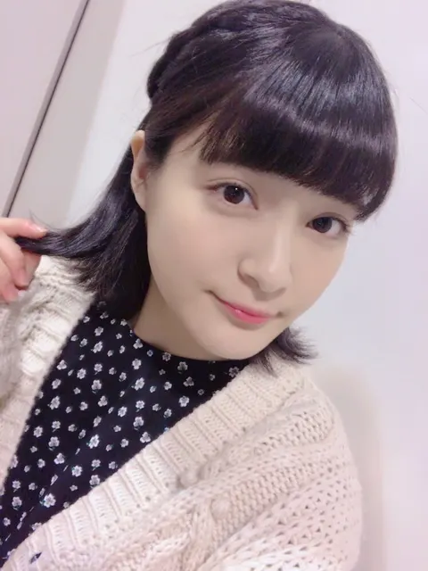 織田 奈那｜浜松駅（2018-01-15）｜4枚目
