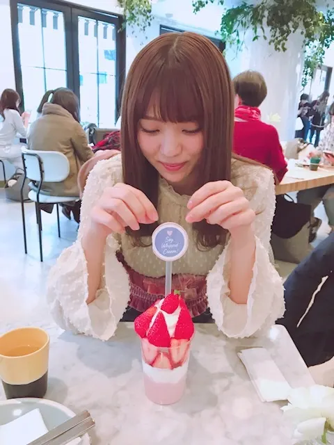 織田 奈那｜野口英世（2018-03-08）｜3枚目