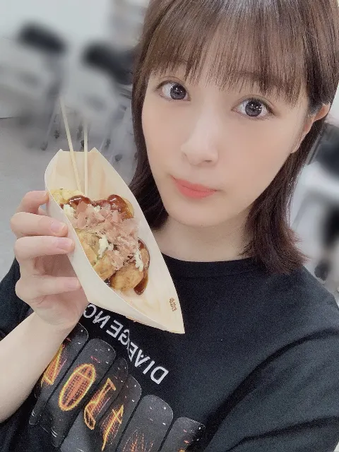 織田 奈那｜2002（2019-08-29）｜3枚目