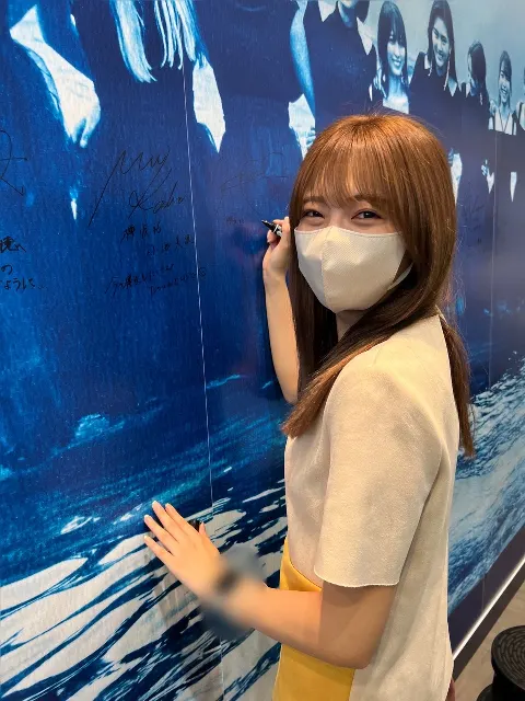 尾関 梨香｜🎥📷🫶（2022-08-29）｜2枚目