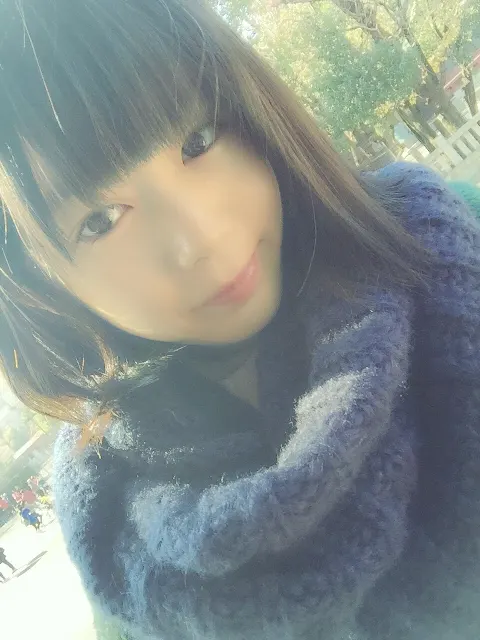 尾関 梨香｜3人でクリスマスイブ③⑨（2015-12-24）｜3枚目