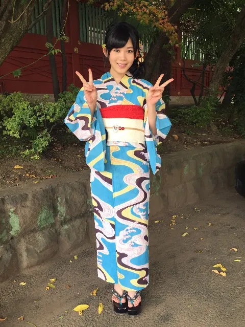 尾関 梨香｜モアリップに助けられてます～194～（2016-07-28）｜3枚目