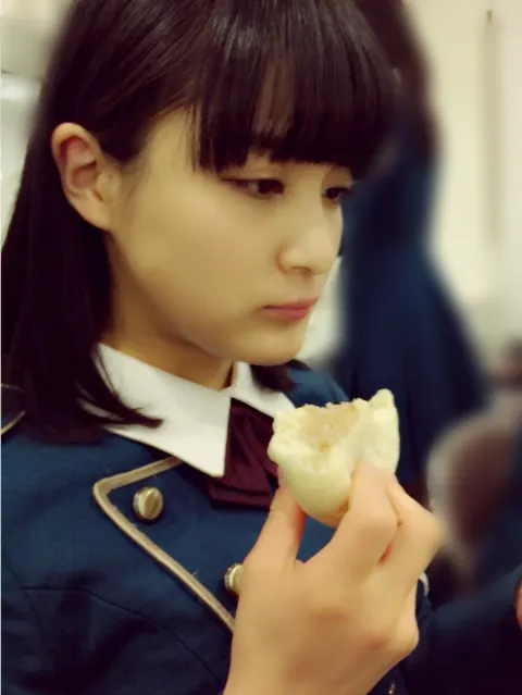 尾関 梨香｜257（2016-11-18）｜2枚目