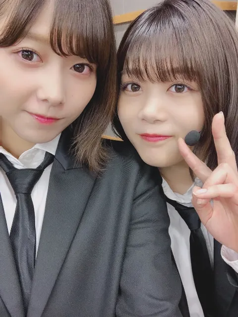 尾関 梨香｜日傘の持ち手が、電車の柱にひっかかって降り過ごし。 バックからはみ出していたみたいです〜（2019-07-27）