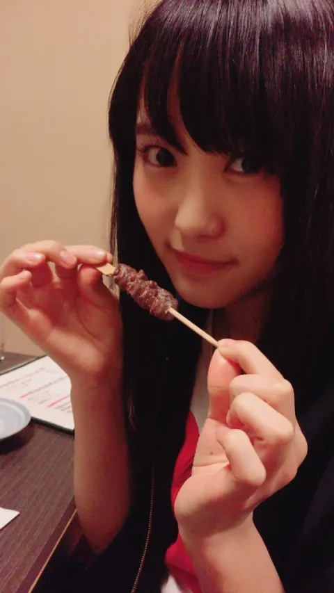 尾関 梨香｜くもりだ〜346〜（2017-05-15）｜2枚目