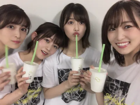 尾関 梨香｜明日は横アリー🤡（2019-08-21）｜3枚目
