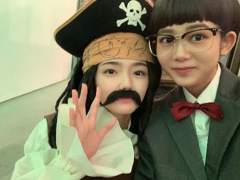 尾関 梨香｜はろうぃーん（2019-11-01）｜2枚目