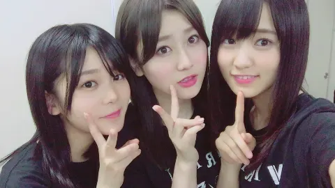 尾関 梨香｜走りきった32人〜330〜（2017-04-08）｜2枚目