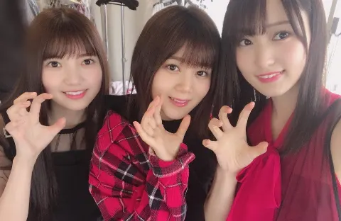 尾関 梨香｜黒白（2019-02-09）