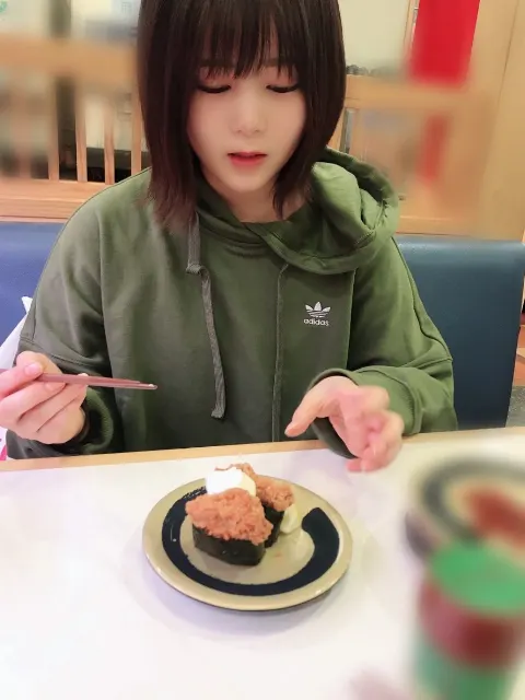 尾関 梨香｜535🐥（2018-11-11）