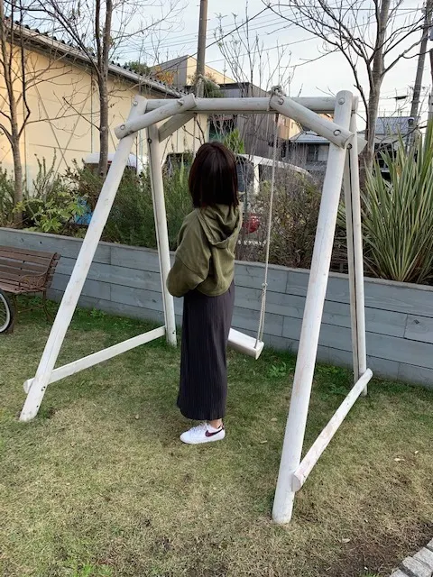尾関 梨香｜師走。538（2018-12-02）｜2枚目