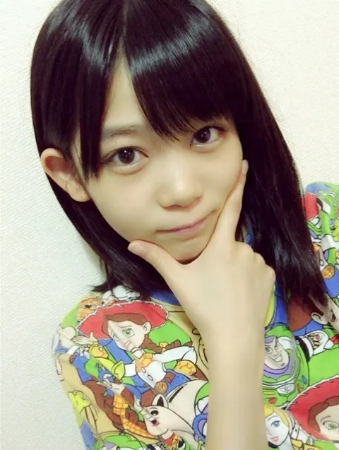 尾関 梨香｜初めまして19歳。たーーくさんかきたいことがあるのですが何時…（2016-10-08）｜3枚目