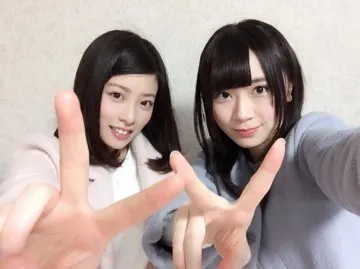 齋藤 冬優花｜＼︎︎メンバーと変顔(　˙-˙　)❤︎︎105/（2016-02-26）