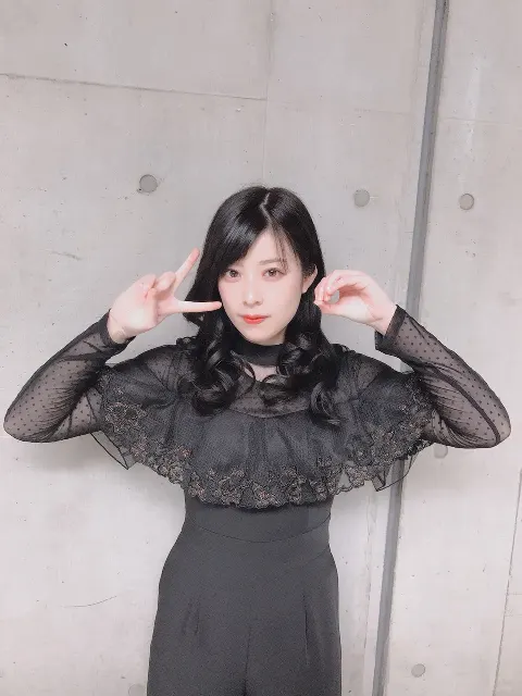 齋藤 冬優花｜2月12日(662)（2018-02-13）｜2枚目
