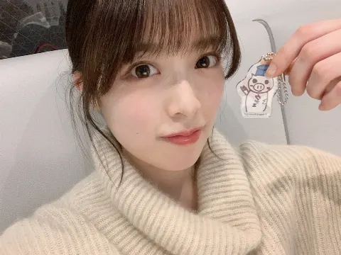 齋藤 冬優花｜櫻坂46カフェに参上☕️🤍（2020-12-13）｜3枚目