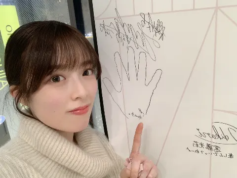 齋藤 冬優花｜櫻坂46カフェに参上☕️🤍（2020-12-13）｜2枚目