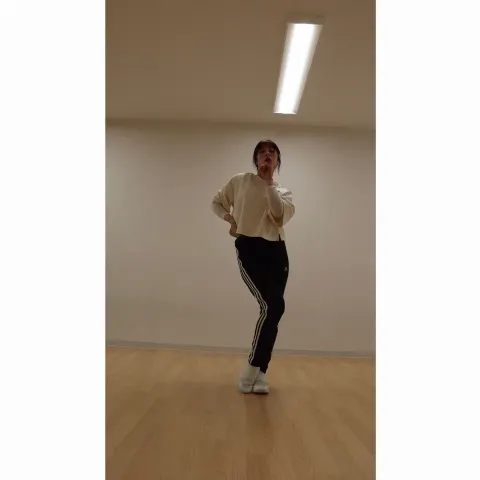 齋藤 冬優花｜Dance_Practice🕺＆SHOWROOM📺🌈（2021-02-13）｜2枚目