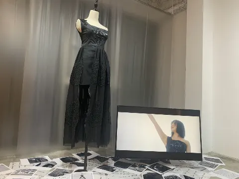 齋藤 冬優花｜Laughter（2021-09-03）｜2枚目