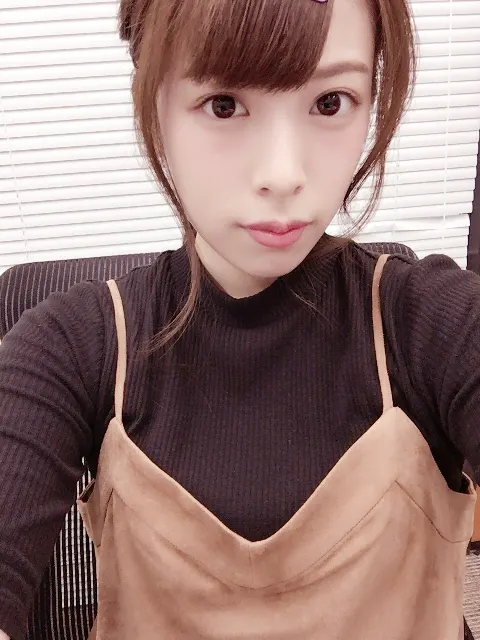 齋藤 冬優花｜＼︎︎夜ご飯を少なめにして寝ると、次の日の朝起きた時お腹削ら…（2016-09-15）｜2枚目