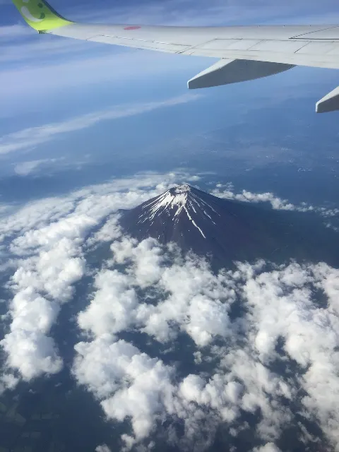 齋藤 冬優花｜＼︎︎送信し忘れていました!すみません!お詫びに飛行機から見た絶景を❤213︎︎/（2016-06-14）