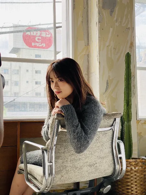 齋藤 冬優花｜アップトゥーボーイ（2020-11-21）｜4枚目
