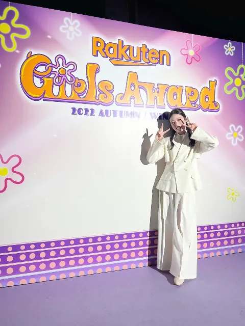 齋藤 冬優花｜👗👠（2022-10-08）｜3枚目
