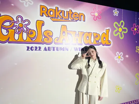 齋藤 冬優花｜👗👠（2022-10-08）｜4枚目