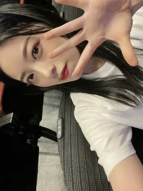 齋藤 冬優花｜今夜🌙🌌（2022-02-15）｜3枚目