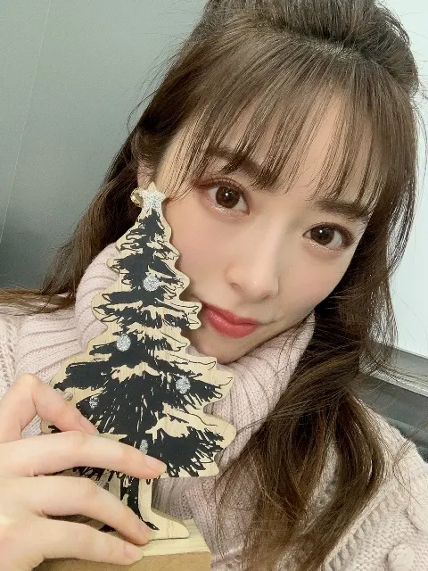 齋藤 冬優花｜メリークリスマス。良いお年を、（2020-12-21）｜4枚目