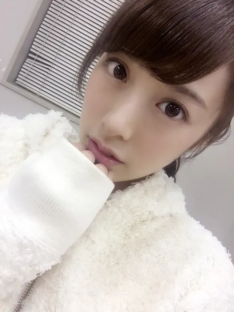 齋藤 冬優花｜＼︎︎気づいたら増えてて怖いアレ❤︎︎223/（2016-06-24）