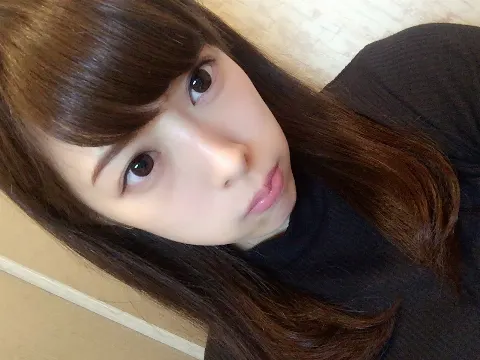 齋藤 冬優花｜＼︎︎昔から袋を集めるのが大好きです。お店の袋とか捨てられない。そう、袋フェチなんです❤︎︎301/（2016-09-21）｜2枚目