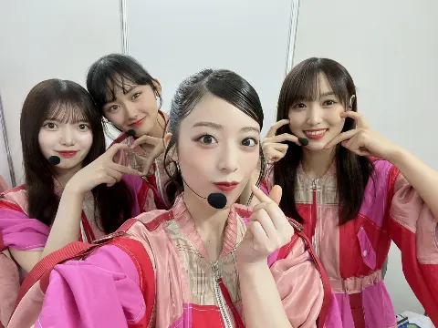 齋藤 冬優花｜⚡️🦢⚡️（2022-09-18）｜8枚目