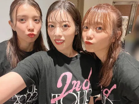 齋藤 冬優花｜🐸🤎🐸🤎🐸🤎（2022-10-23）｜2枚目