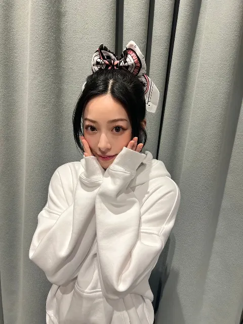 齋藤 冬優花｜(無題)（2023-12-03）｜5枚目