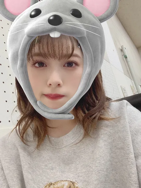 齋藤 冬優花｜12月31日(1370)【2019年、ありがとうございました👩🏻‍🦰✨】（2020-01-01）
