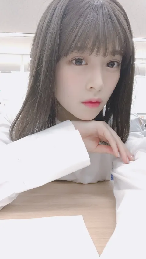 齋藤 冬優花｜5月9日(749)（2018-05-10）｜2枚目