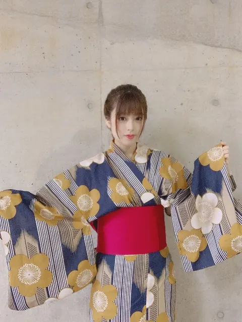齋藤 冬優花｜7月15日(1201)【8th握手会】（2019-07-15）
