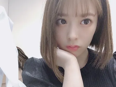 齋藤 冬優花｜10月31日(926)（2018-11-01）｜2枚目