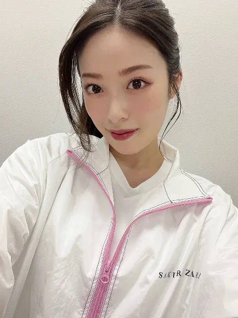 齋藤 冬優花｜🍜😋😮‍💨👍（2023-10-08）｜10枚目