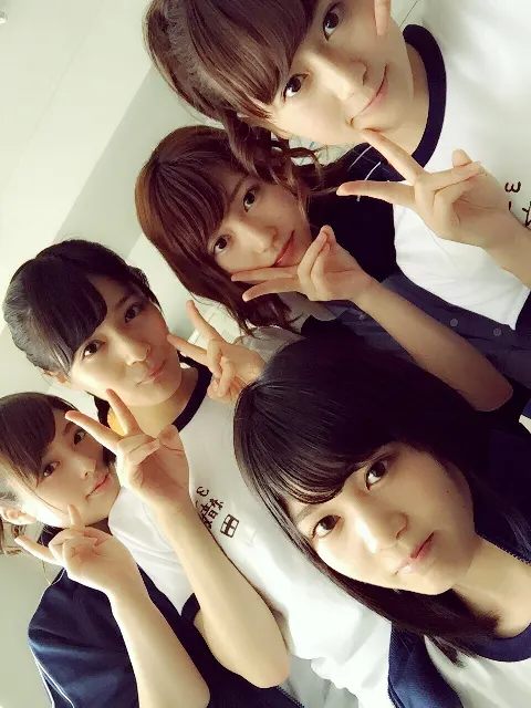 齋藤 冬優花｜＼︎︎書くと言いつつここまで伸ばしました、徳誰ブログ。みんな…（2016-10-05）｜2枚目
