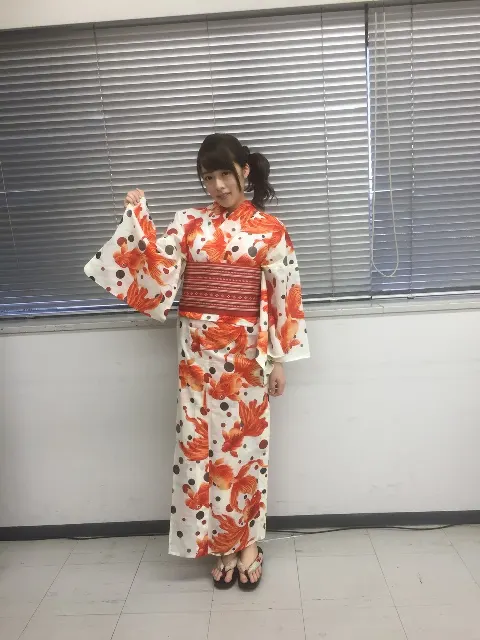 齋藤 冬優花｜＼︎︎金魚柄の浴衣。写真たくさん～❤︎︎272/（2016-08-23）