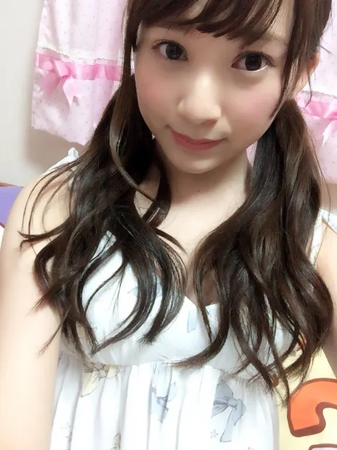 佐藤 詩織｜ついんてーるな日♡…照（2016-05-09）