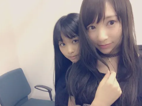佐藤 詩織｜握手会。私服。（2016-07-15）｜3枚目